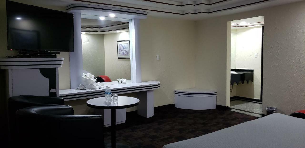 مدينة مكسيكو Hotel Modelo المظهر الخارجي الصورة